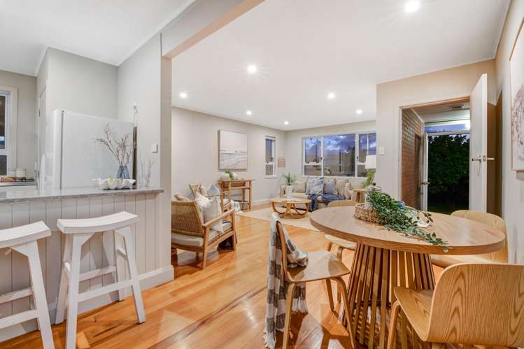 1/179 Centreway Road Orewa_9