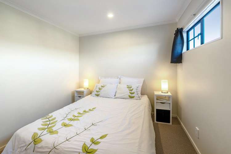 8 Ormrod Grove Riverstone Terraces_21