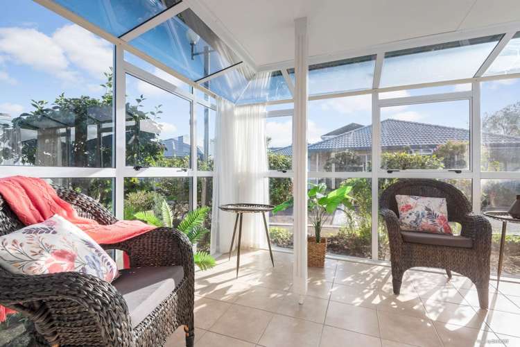 26/10 Gerard Way Saint Johns_7