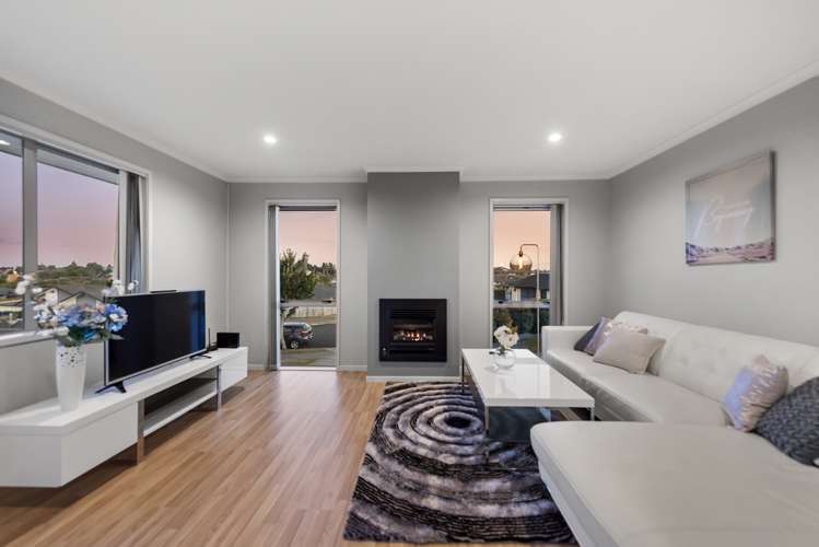 80 Farnborough Drive Grandview Heights_4