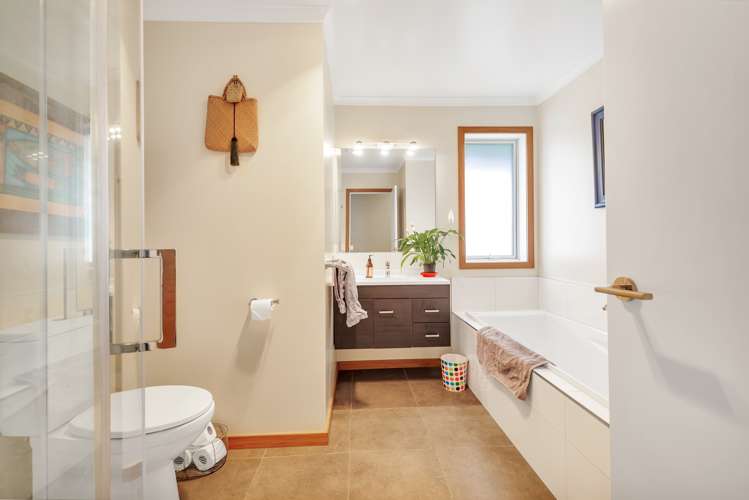 49 Curtis Street Stoke_15