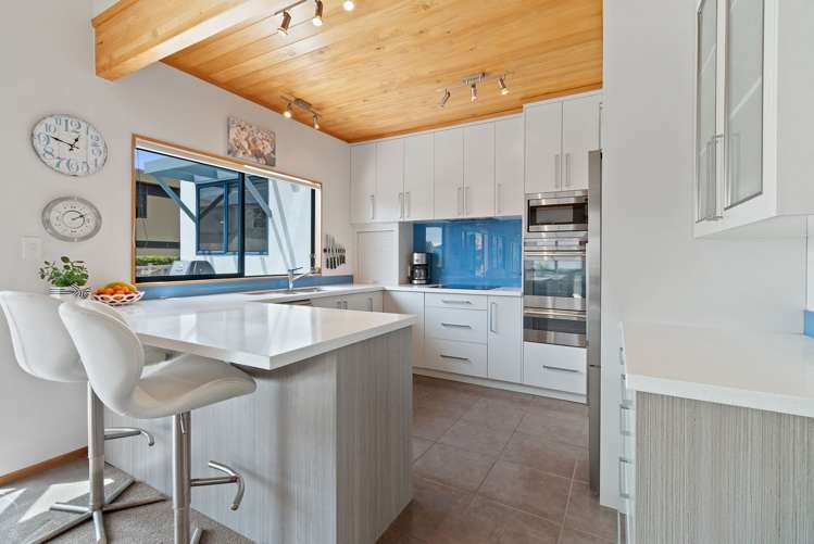 24 Champion Place Pauanui_4