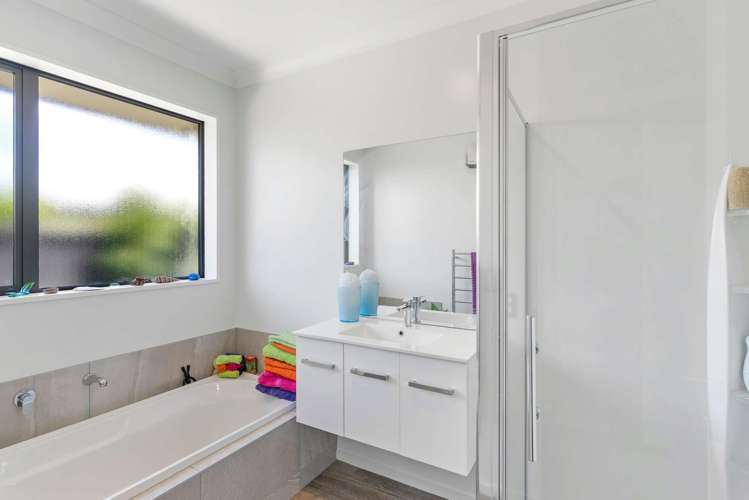 5 New Creek Mews Rolleston_24