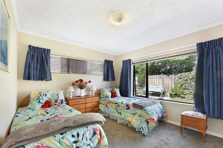 31 Aldinga Avenue Stoke_9