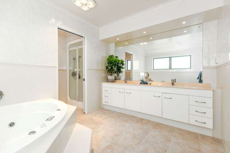 12 Bowling Avenue Epsom_13