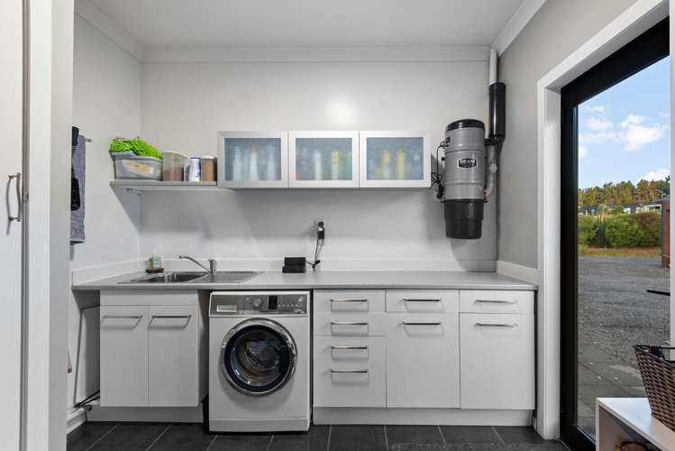 11 Liddells Road Taieri Mouth_34