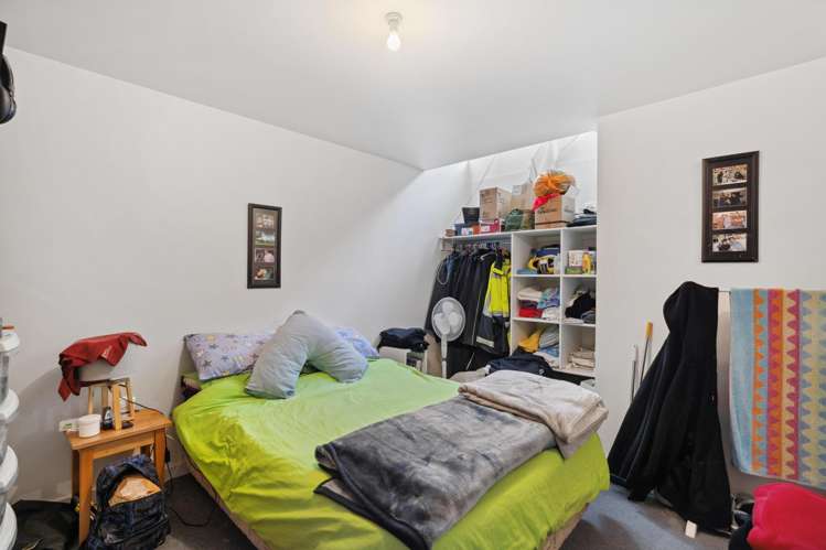 6 Wynyard Crescent Fernhill/Sunshine Bay_22