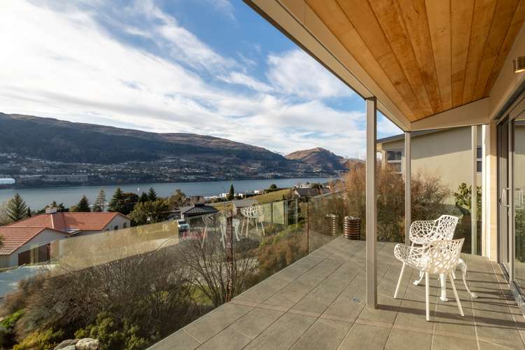 4 Elizabeth Place Kelvin Heights_24