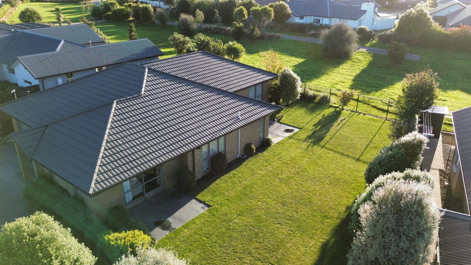 8 Eaton Place Lincoln_0