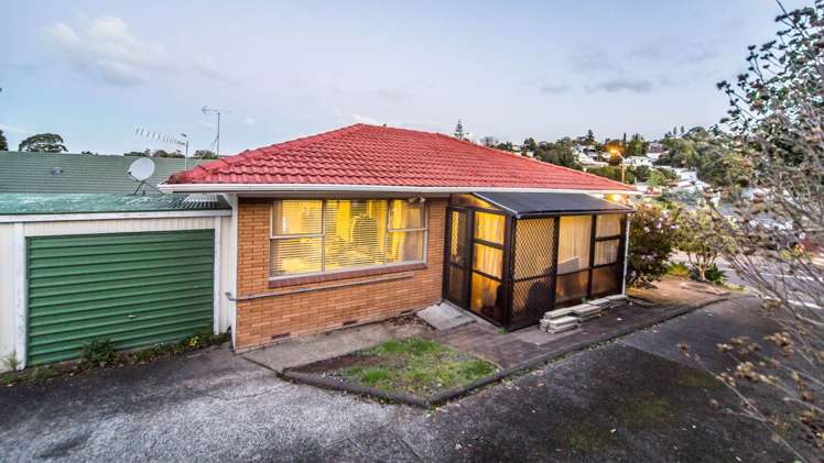 1/52 Bentley Avenue Glenfield_0