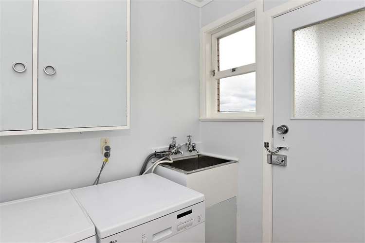 31a Walsall Street Avondale_7