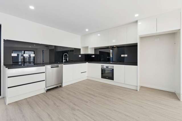 12/13 Kimpton Road Papatoetoe_3