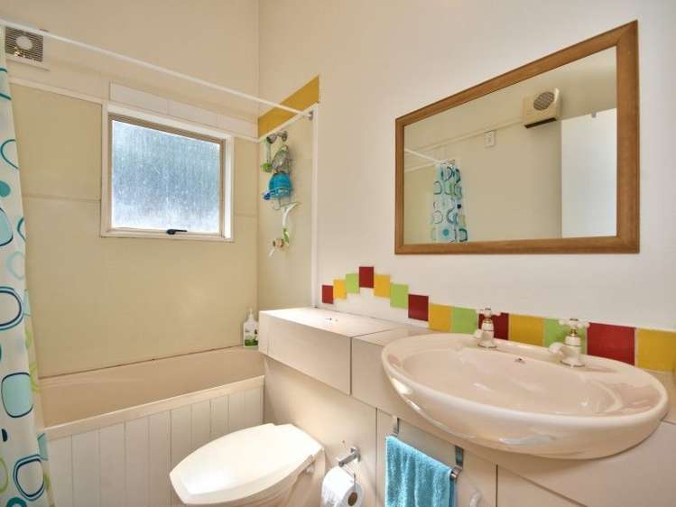 35a Watts Road Fernhill/Sunshine Bay_13