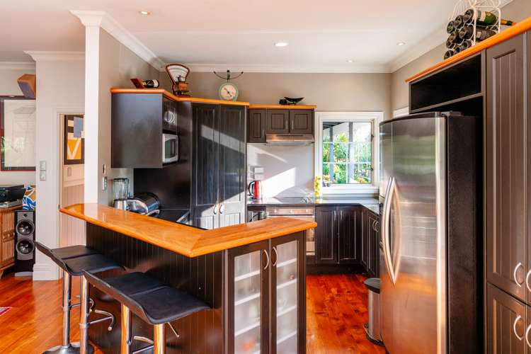 48 Elizabeth Street Waikanae_19