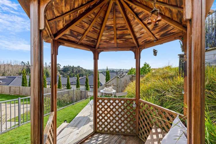 9 Puhirake Crescent Pyes Pa_23