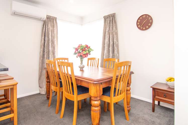 5 Sefton Avenue Highbury_5