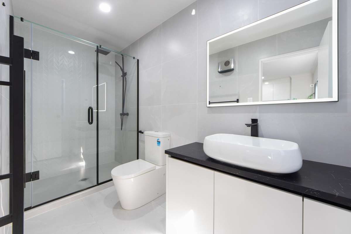 20 EVERGREEN PARADE_2