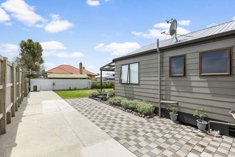 81b Albert Street Hamilton East_11