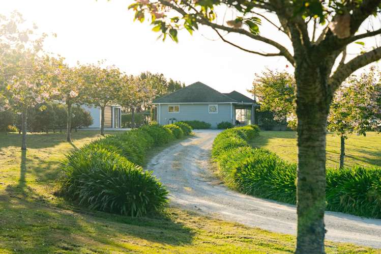 1030 Maniatutu Road_3