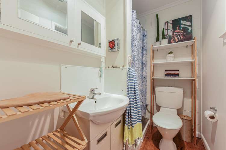2/56 Golf Road Tahunanui_13