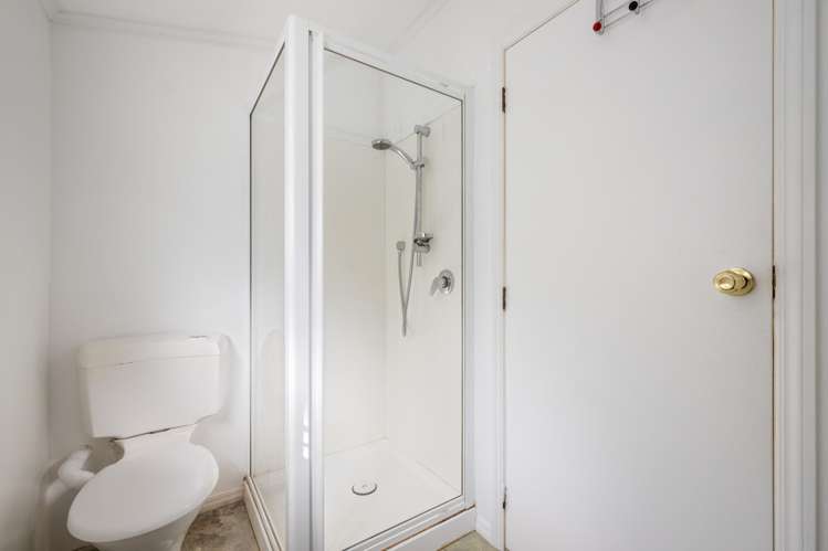 34 McCormicks Road Whatamango Bay_20