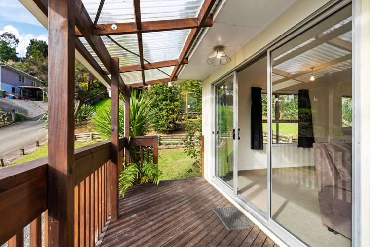 16b Memorial Drive Parahaki_13