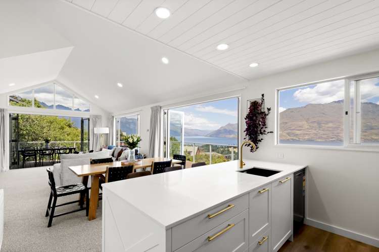 7b Manchester Place Queenstown_12