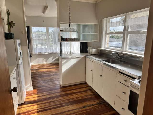 14 Cowley Drive Temple View_4