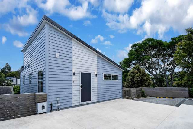 Below CV  2 Level Standalone  Large Kitchen,...