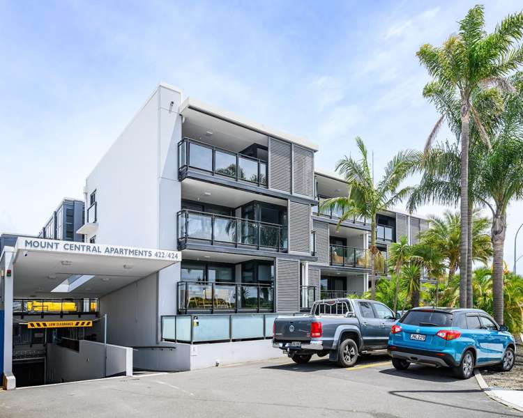 Unit 102/424 Maunganui Road_0