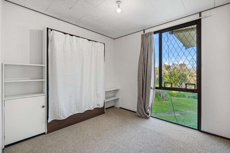 2/48 Queen Mary Avenue New Lynn_16