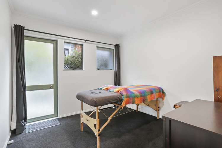 32a Pleasant Road Glen Eden_15