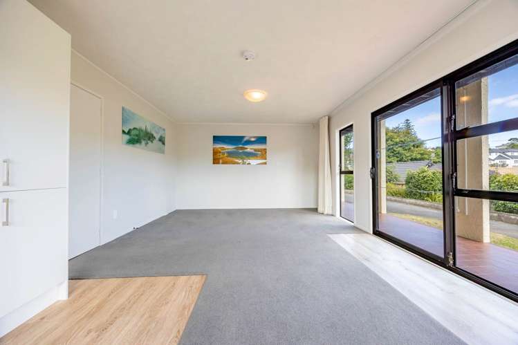 2/14 The Glen Remuera_10