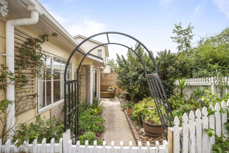17A Freda Place_2