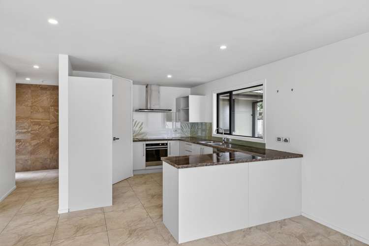 10A Cossar Street Burwood_2