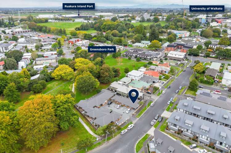 9/20 Greensboro Street Hamilton East_12