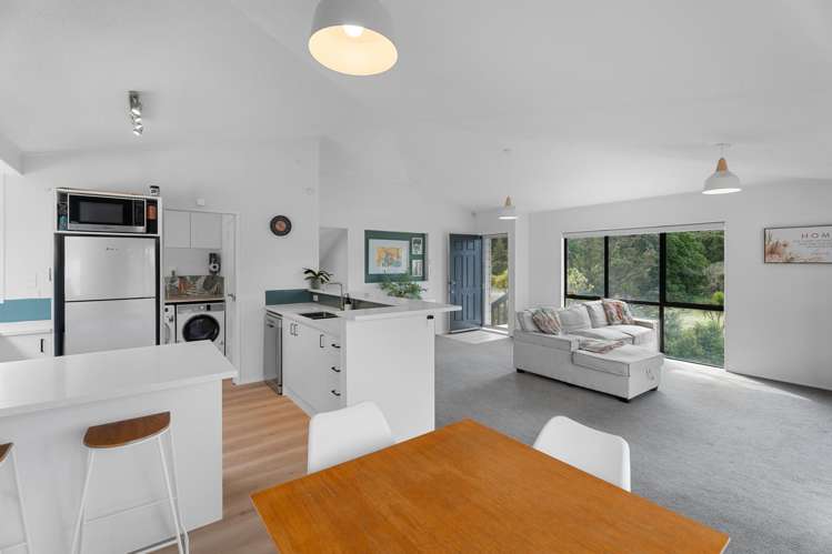 1/9a Kitewao Street Northcote_11