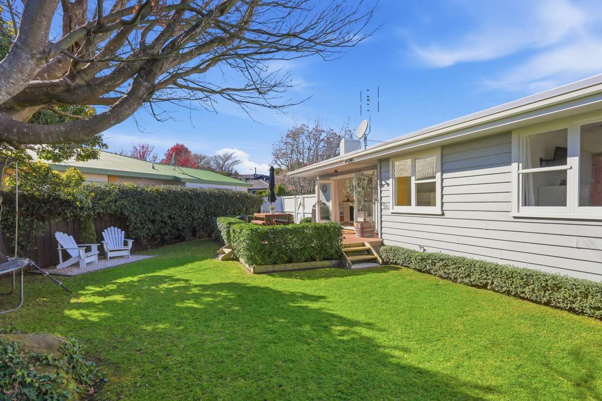 9 Meadowland Street_4