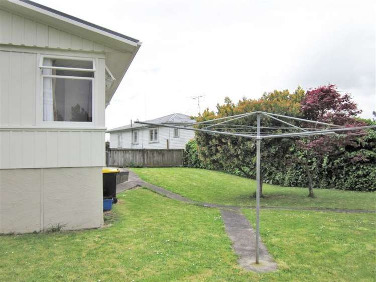 39unit Arney Street Paeroa_16