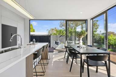 361A Beach Road_1