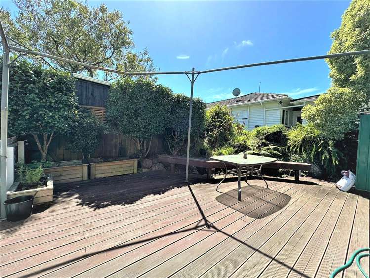 264a Saint Andrews Road Epsom_21