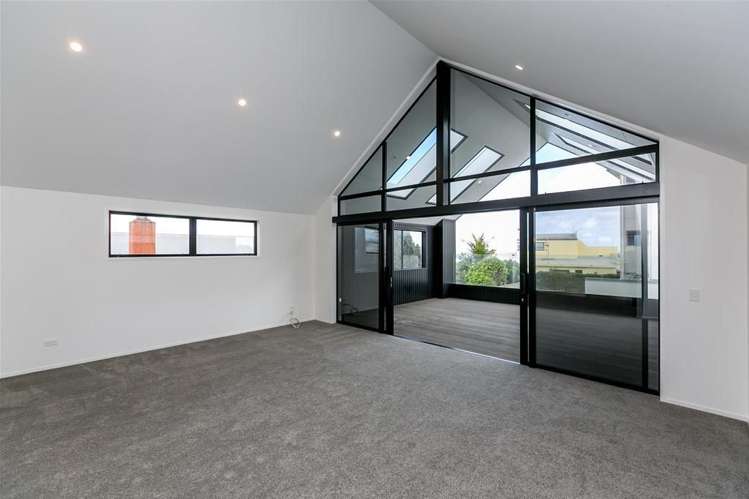 39 Buller Street New Plymouth Central_12