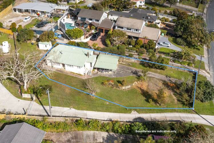 883 Beach Road Waiake_7