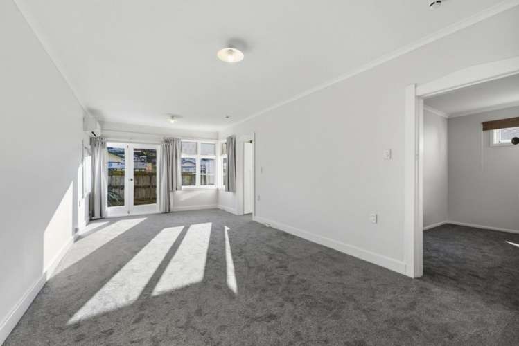 1/131 Vanguard Street_2
