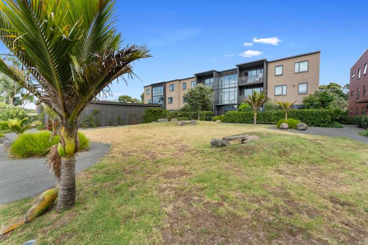 204/7c Hinaki Street Point England_12