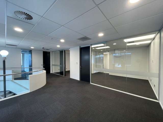 CITY FRINGE OFFICE / WAREHOUSE