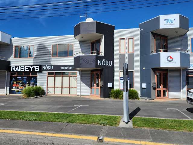 94 Ford Road Onekawa_1
