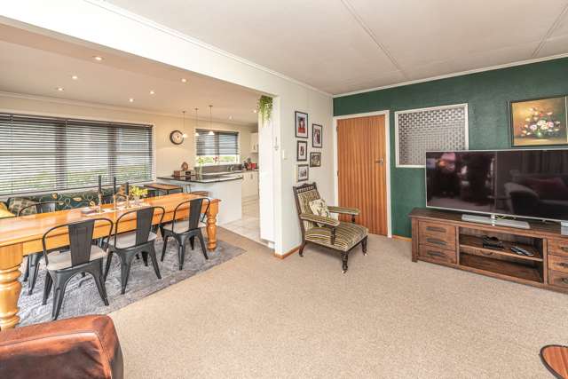 11 Fitzherbert Avenue Springvale_2