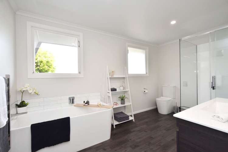 456 Racecourse Road Hargest_11