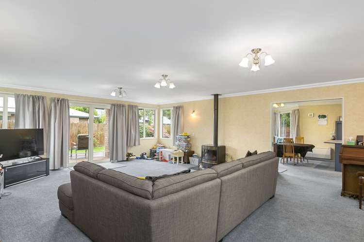 54 Holyhead Street Outram_3